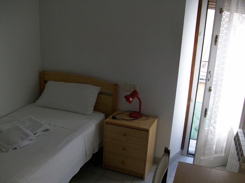 Pensio Viladomat ジローナ 部屋 写真